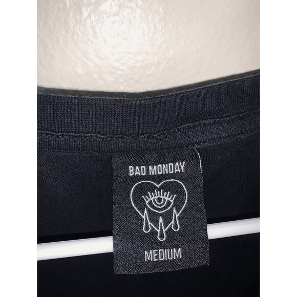 Bad Monday T Shirt Graphic Black Medium But Small - Picture 3 of 6